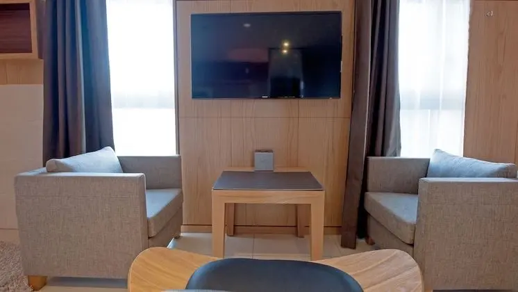 Deluxe Tek Büyük Yataklı Oda