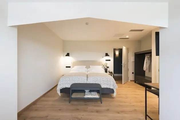 Superior Tek Büyük Yataklı Oda, Banyolu/Duşlu, Deniz Manzaralı