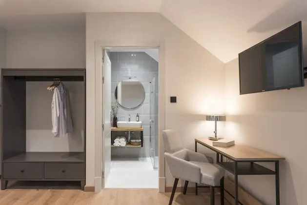 Superior Tek Büyük Yataklı Oda, Banyolu/Duşlu, Deniz Manzaralı