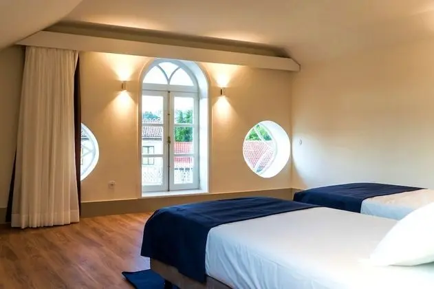 Deluxe Tek Büyük veya İki Ayrı Yataklı Oda
