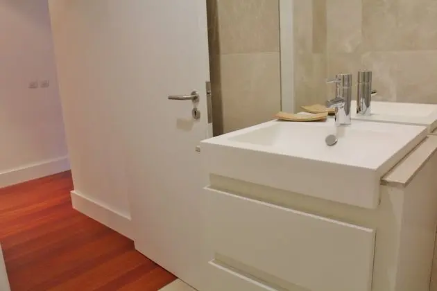 Çatı Katı (Loft), Nehir Manzaralı (Rua Infante Dom Henrique, 87)