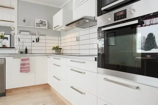 Business Tek Büyük Yataklı Oda