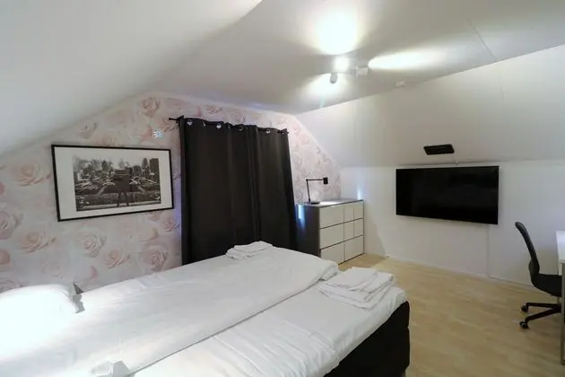 Classic Tek Büyük Yataklı Oda