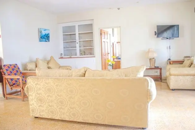 Family Kır Evi
