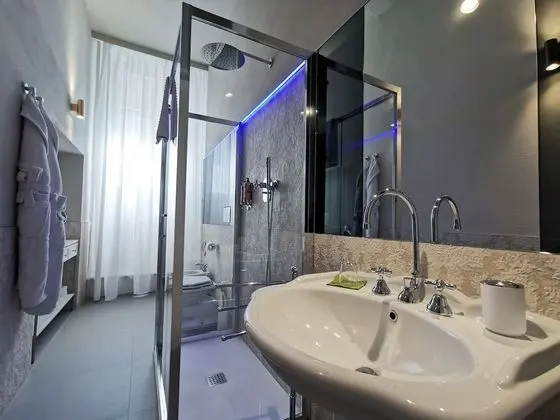 Deluxe Tek Büyük Yataklı Oda, 1 En Büyük (King) Boy Yatak, Sıcak Su Havuzu, Kule