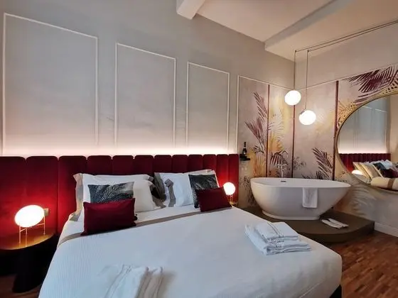 Deluxe Tek Büyük Yataklı Oda, 1 En Büyük (King) Boy Yatak, Sıcak Su Havuzu, Kule