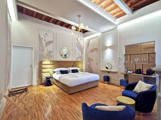 Deluxe Tek Büyük Yataklı Oda, 1 Yatak Odası, Özel Banyo, Bahçe Manzaralı