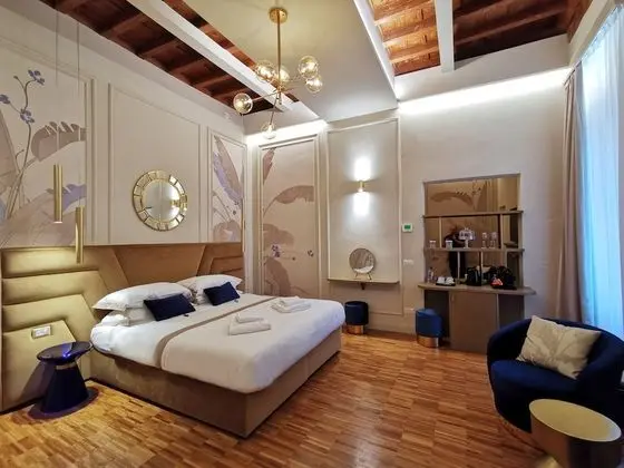 Deluxe Tek Büyük Yataklı Oda, 1 Yatak Odası, Özel Banyo, Bahçe Manzaralı