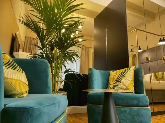 Deluxe Tek Büyük Yataklı Oda, 1 Yatak Odası, Özel Banyo, Bahçe Manzaralı