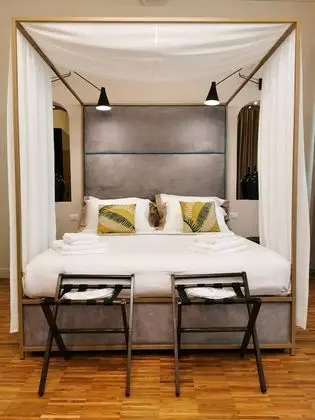 Deluxe Tek Büyük Yataklı Oda, 1 Yatak Odası, Özel Banyo, Bahçe Manzaralı