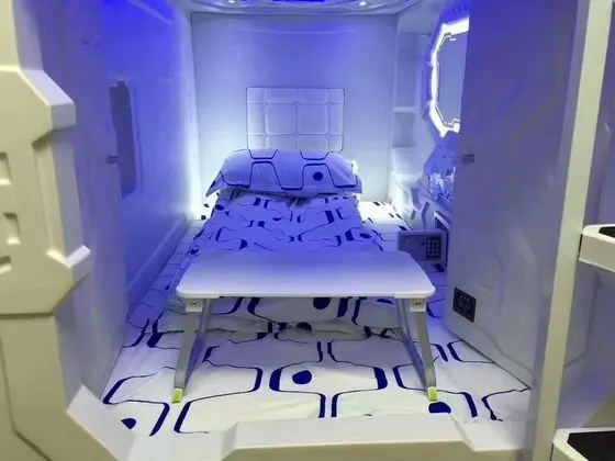 Premier Ortak Ranzalı Oda, Sadece kadınlar için (Premier Capsule)