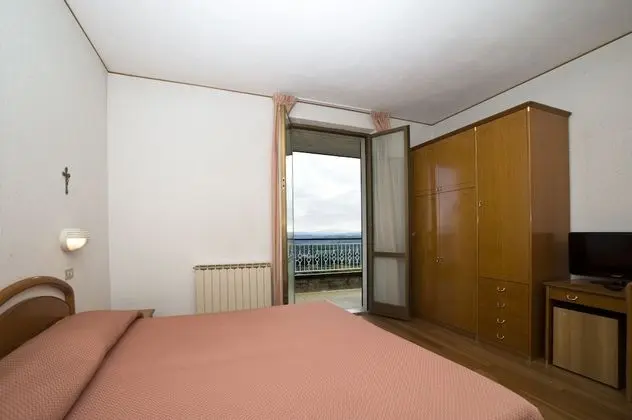 Basic Tek Büyük Yataklı Oda, Balkon, Vadi Manzaralı