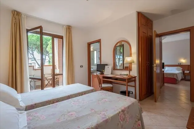 Family Dört Kişilik Oda, Balkon (Beach Package)