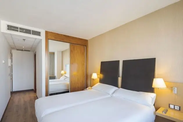 İki Ayrı Yataklı Oda (Cathedral View)