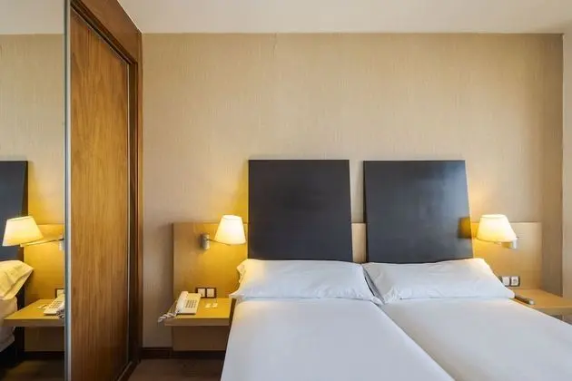 İki Ayrı Yataklı Oda (Cathedral View)