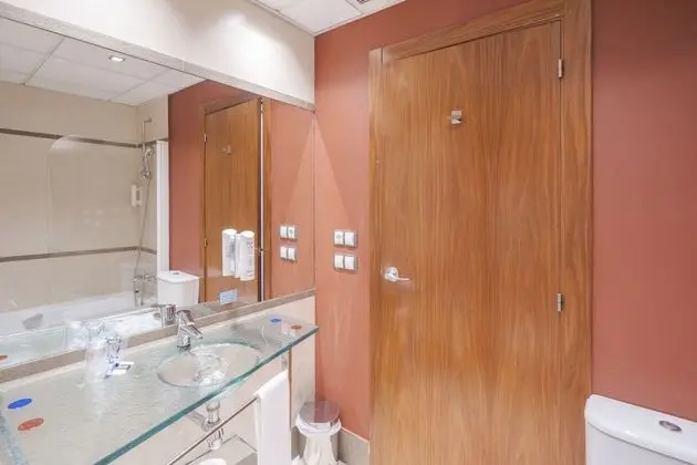 İki Ayrı Yataklı Oda (Cathedral View)