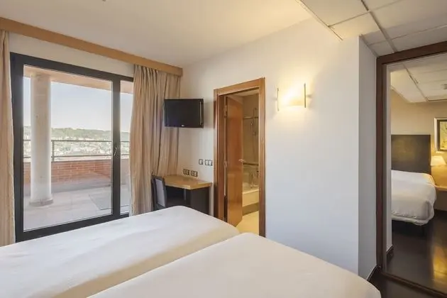 Superior İki Ayrı Yataklı Oda (Cathedral View)