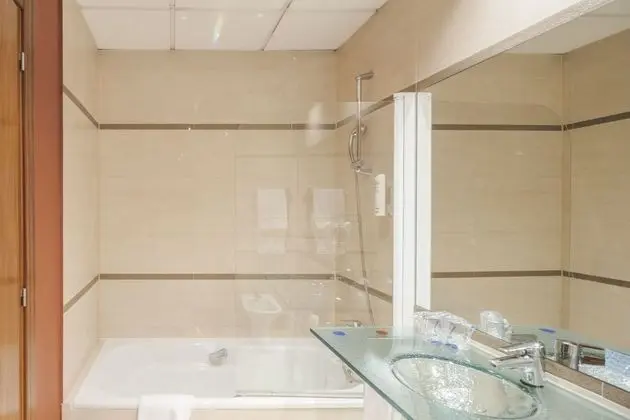 Superior İki Ayrı Yataklı Oda (Cathedral View)