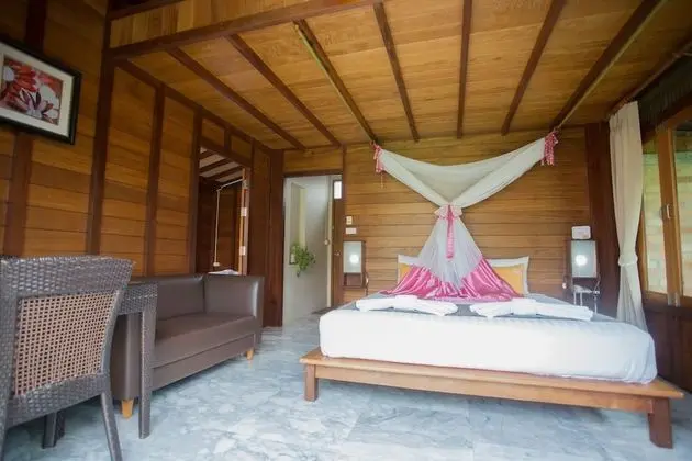 Villa, 3 Yatak Odası, Teras, Havuz Kenarı