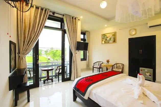 Deluxe Tek Büyük Yataklı Oda (Rice Fields View)