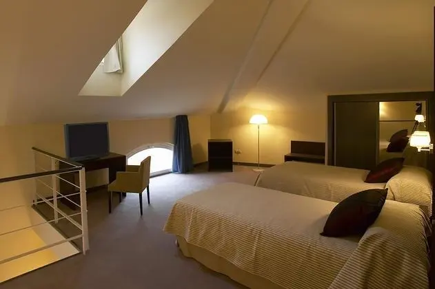 Dubleks (Twin with Living Room)