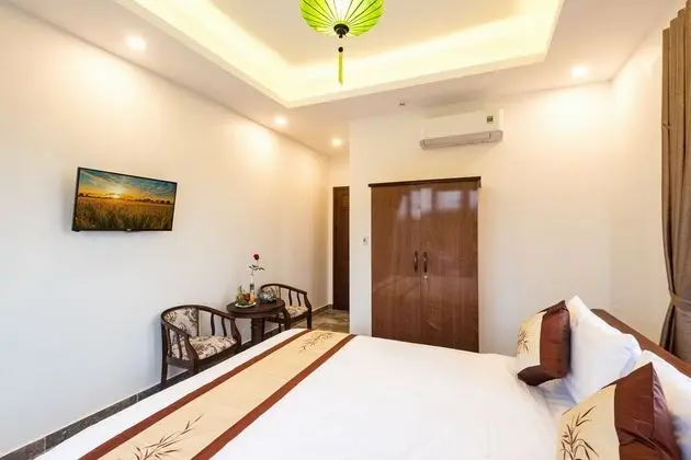Deluxe Büyük Yataklı Tek Kişilik Oda, 1 Yatak Odası, Sigara İçilmez, Havuz Manzaralı