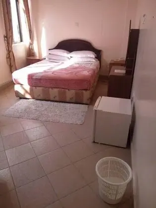 Economy Tek Büyük Yataklı Oda