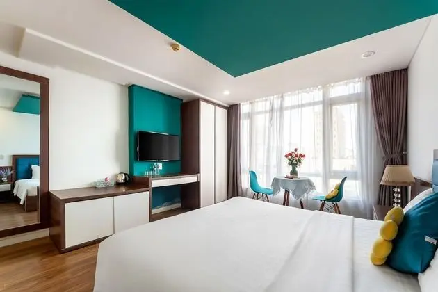 Deluxe Tek Büyük Yataklı Oda