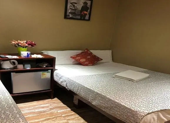 Standard Tek Büyük Yataklı Oda