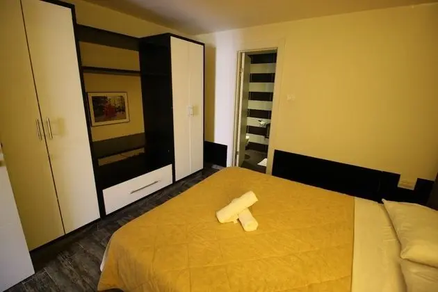 Luxury Süit, Teras