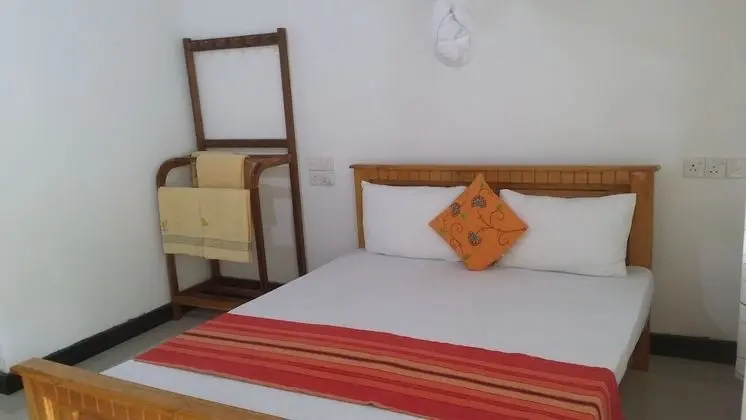 Deluxe Tek Büyük Yataklı Oda, 1 Büyük (Queen) Boy Yatak, Sigara İçilebilir, Bahçe Manzaralı