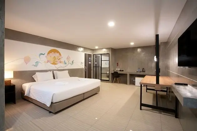 Deluxe Premium Room