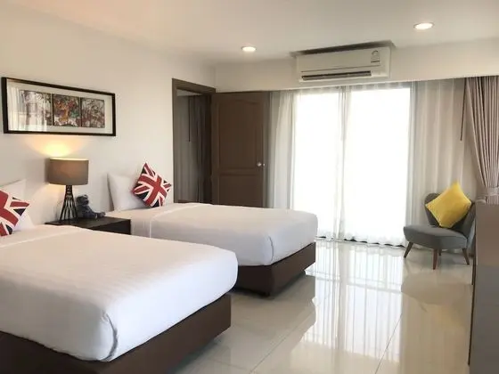 Family Jacuzzi Deluxe Sea View