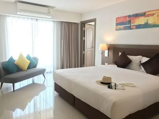 Family Jacuzzi Deluxe Sea View