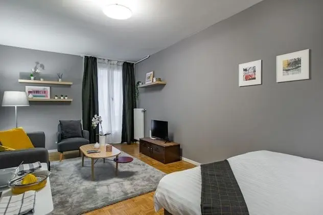 Deluxe Stüdyo