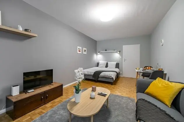 Deluxe Stüdyo
