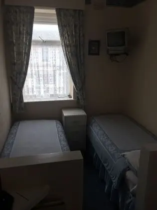 İki Ayrı Yataklı Oda