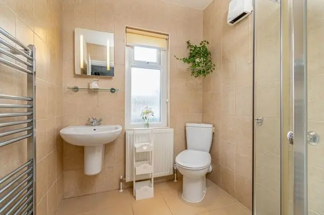 Standard Tek Büyük Yataklı Oda (Room 10)