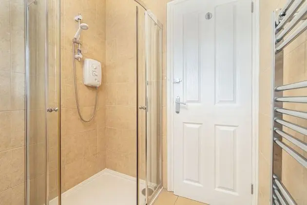 Standard Tek Büyük Yataklı Oda (Room 10)