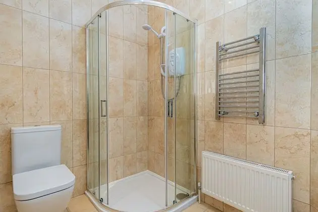 Superior Tek Büyük Yataklı Oda (Room 4)