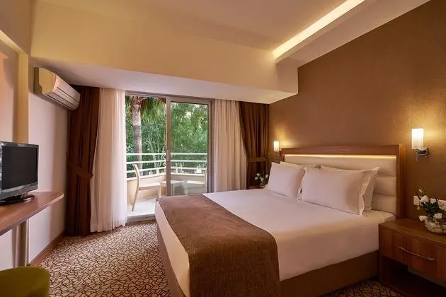 https://imagessl.etstur.com/files/images/hotelImages/TR/51081/l/Richmond-Ephesus-Hotel-Oda-286703.jpg