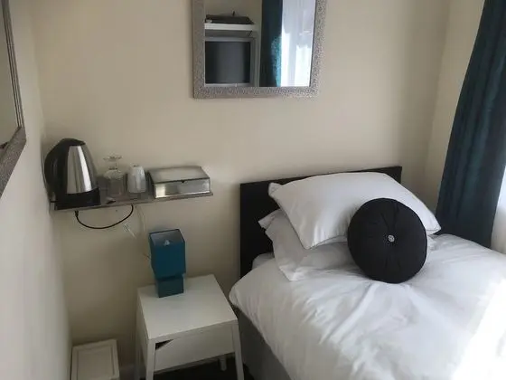 Standard Tek Kişilik Oda