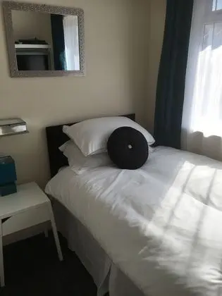 Standard Tek Kişilik Oda
