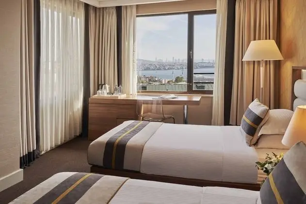 Deluxe Single Room with Bosphorus View