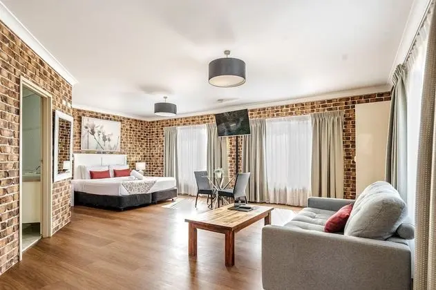 Grand Oda, Jakuzi, Executive Katı
