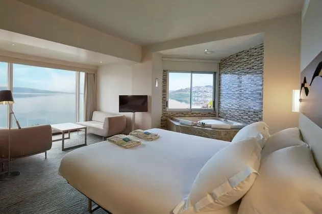 Corner Suite Oda