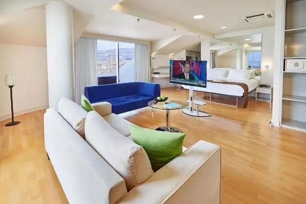 Junior Suite Custom Oda