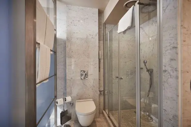 Junior Suite Custom Oda
