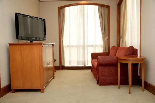 Junior Süit (1 Queen Bed or 2 Single Beds)