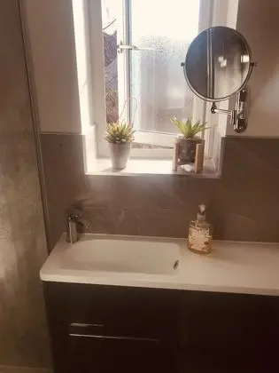 Tek Kişilik Oda, Ortak Banyo